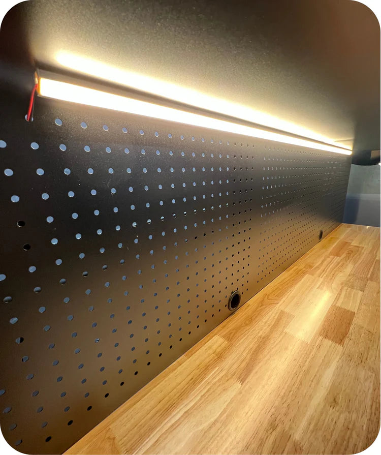 Adjustable Lighting Kit